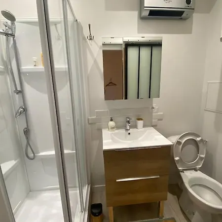 Le Cosy Du Canal. Апартаменты Монтобан