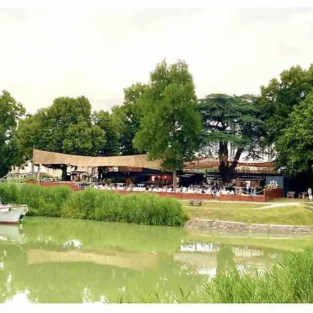 Le Cosy Du Canal. * Montauban